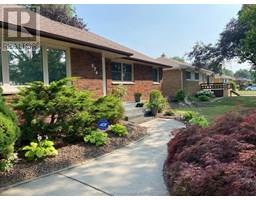 274 TWEEDSMUIR AVENUE East - 4