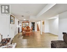 274 TWEEDSMUIR AVENUE East - 41