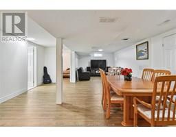 274 TWEEDSMUIR AVENUE East - 45