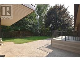 274 TWEEDSMUIR AVENUE East - 7