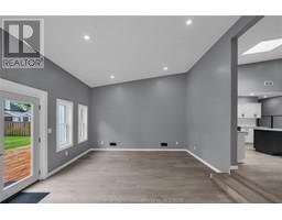 30 MCNAUGHTON AVENUE East - 25