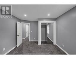 30 MCNAUGHTON AVENUE East - 35