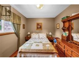 108 Semenyn AVENUE - 20