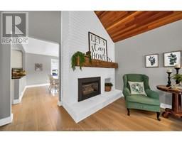 8 MOHAWK COURT - 15