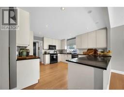 8 MOHAWK COURT - 21