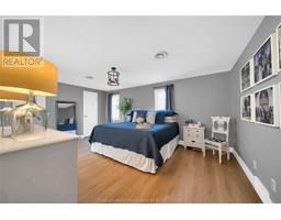 8 MOHAWK COURT - 31