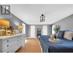 8 MOHAWK COURT - 32
