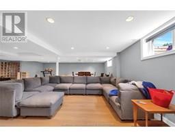8 MOHAWK COURT - 41