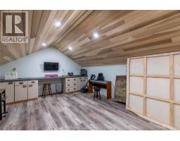 208 Trerice STREET East - 38