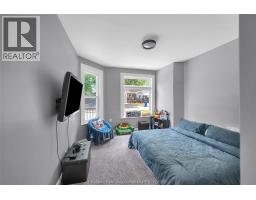 217 SELKIRK STREET - 17