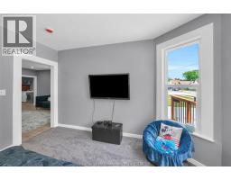 217 SELKIRK STREET - 19