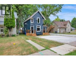 217 SELKIRK STREET - 3