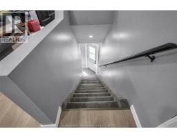 217 SELKIRK STREET - 32