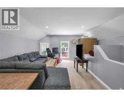 217 SELKIRK STREET - 33