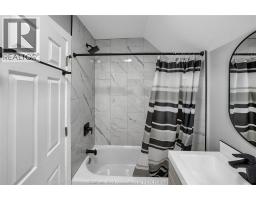 217 SELKIRK STREET - 40
