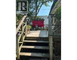 21 Albert AVENUE - 7