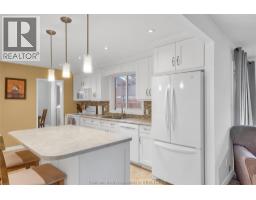 33 Sylvester DRIVE - 17