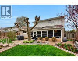 33 Sylvester DRIVE - 44