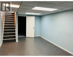 147 St Michael AVENUE - 32
