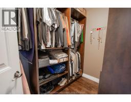 64 Valencia DRIVE - 27