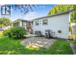 18 JAMES COURT - 27
