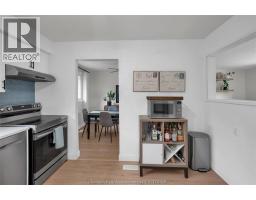 35 Peterborough DRIVE - 12