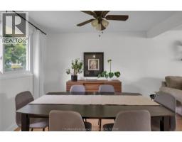 35 Peterborough DRIVE - 13