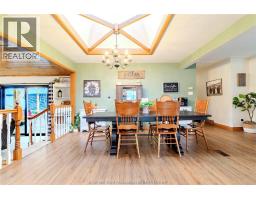 424 Gregory DRIVE East - 10
