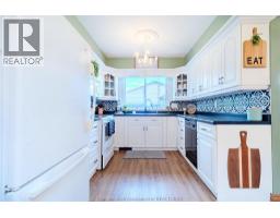 424 Gregory DRIVE East - 11