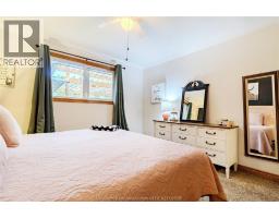 424 Gregory DRIVE East - 25