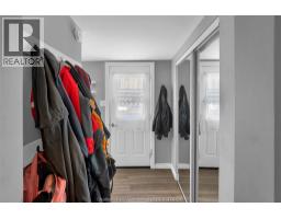 475 Broadway STREET - 22