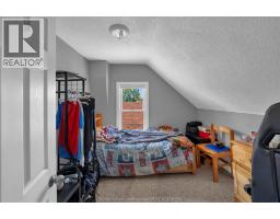 475 Broadway STREET - 27