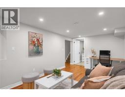 38 Burton AVENUE - 28