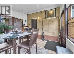 20 Romney ROAD - 31