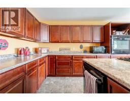 6490 TALBOT TRAIL - 9