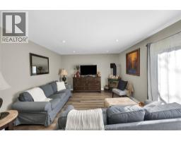 116 Thornhill CRESCENT - 21