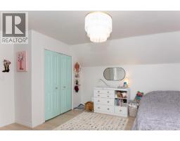 2352 OIL HERITAGE ROAD - 39