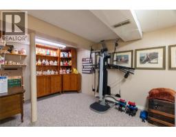 51 GLENWOOD DRIVE - 32