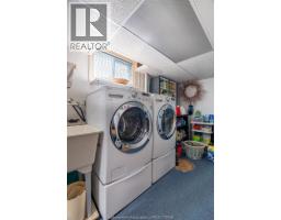51 GLENWOOD DRIVE - 34