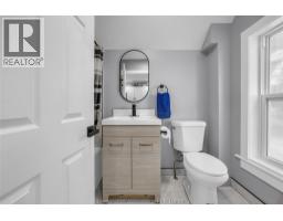 217 SELKIRK STREET - 39