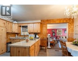 27 Hillcrest AVENUE - 11