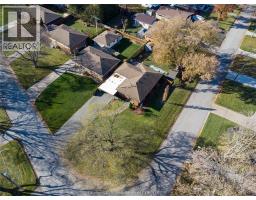 27 Hillcrest AVENUE - 3