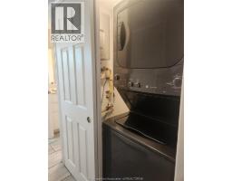 48 Regency DRIVE - 11