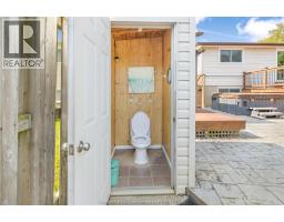 73 MARION AVENUE - 44