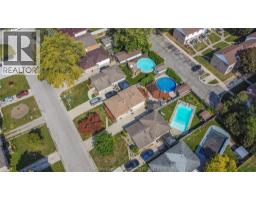 73 MARION AVENUE - 48