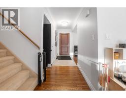 32 Lynnwood DRIVE - 17