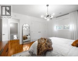 32 Lynnwood DRIVE - 35