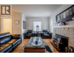 86 Phyllis AVENUE - 10