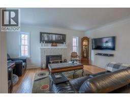 86 Phyllis AVENUE - 12