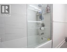 86 Phyllis AVENUE - 17